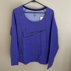 Nike NWT Dri Fit crewneck shirt- size Small